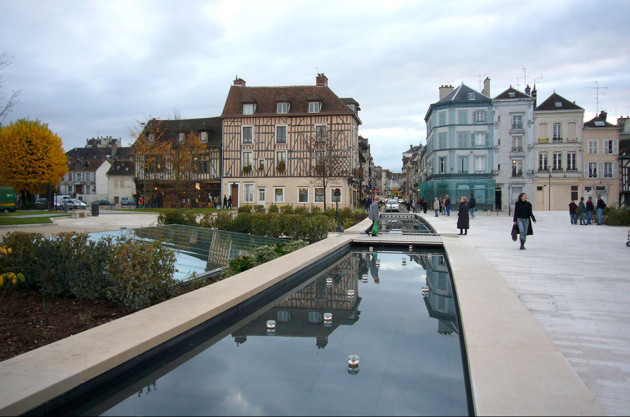 Square Of The Liberation And The Banks Of The Seine Chanel